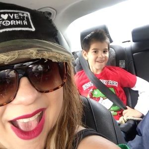 Meet your Posher, Stephanie